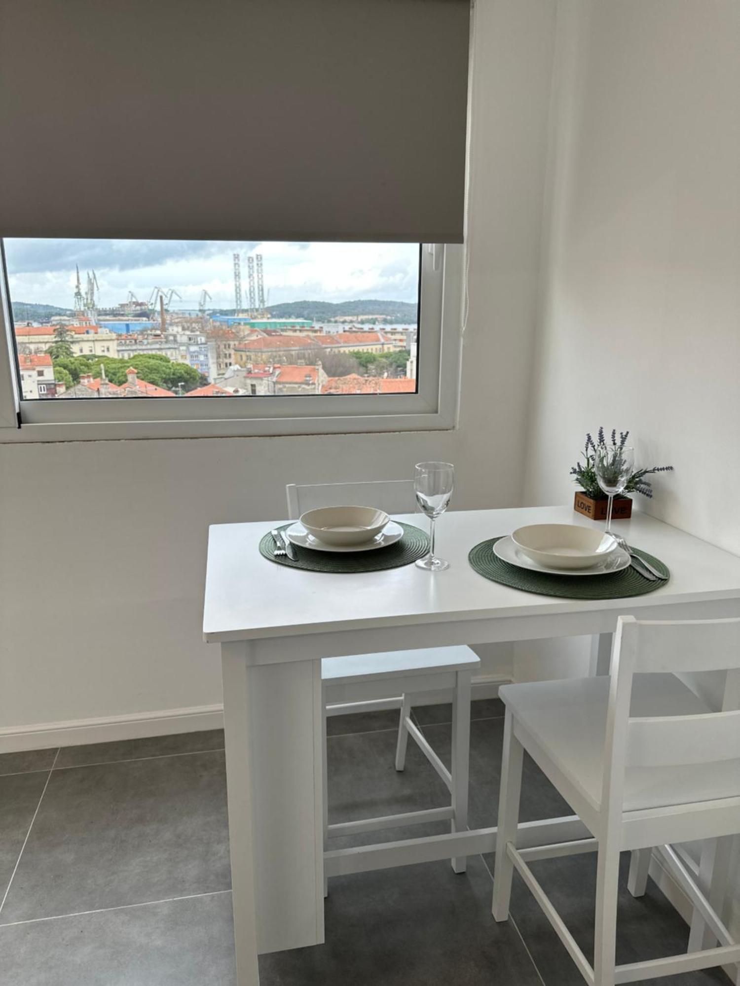 Crolivia Apartments Near Arena, Center Of Pula Dış mekan fotoğraf